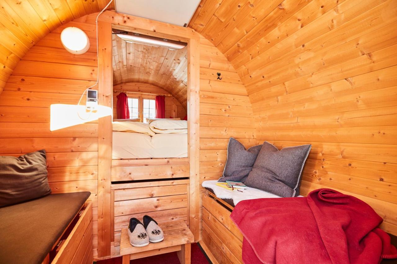 Camping Dreilaendereck Blockhuetten & Apartments Ried im Oberinntal Esterno foto